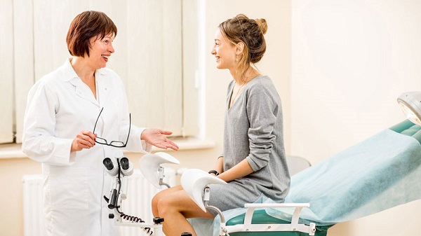 lần đầu khám phụ khoa